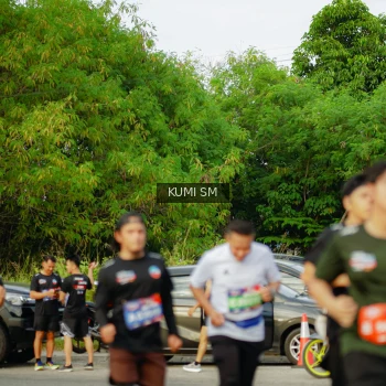 Runner Photo 3888132