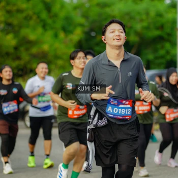 Runner Photo 3888135