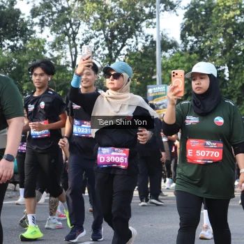 Runner Photo 3888151