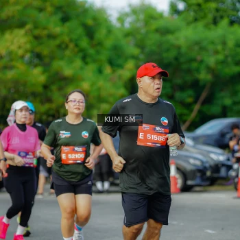 Runner Photo 3888152