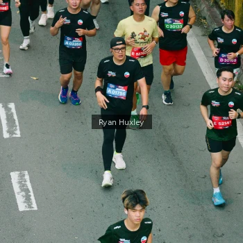 Runner Photo 3888176