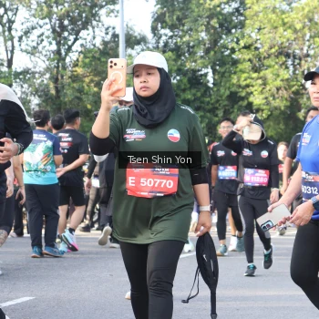 Runner Photo 3888179