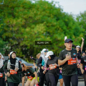 Runner Photo 3888181