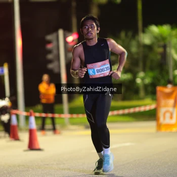 Runner Photo 3888184