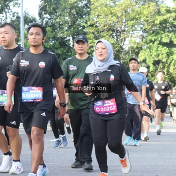 Runner Photo 3888194