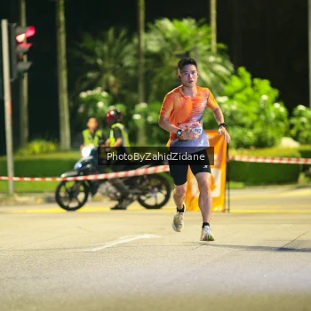 Runner Photo 3888215