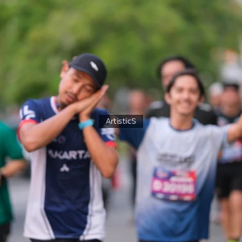 Runner Photo 3888225