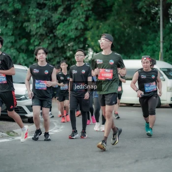 Runner Photo 3888241