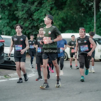 Runner Photo 3888278