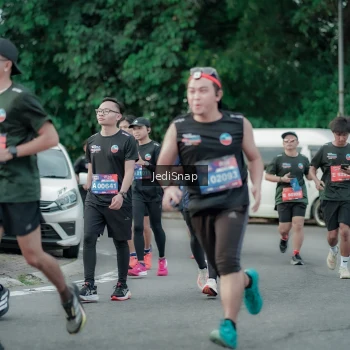 Runner Photo 3888291
