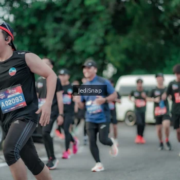 Runner Photo 3888295