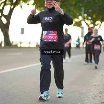 Runner Photo 3888296