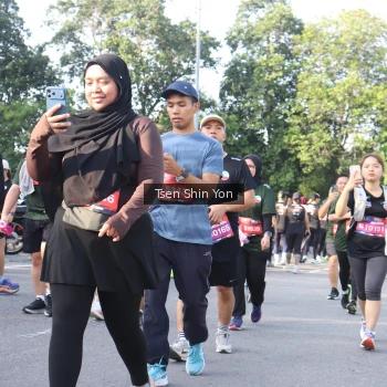 Runner Photo 3888306