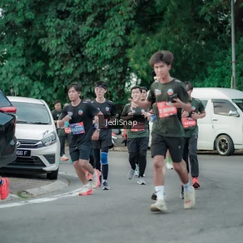 Runner Photo 3888320