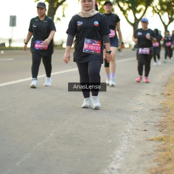 Runner Photo 3888335
