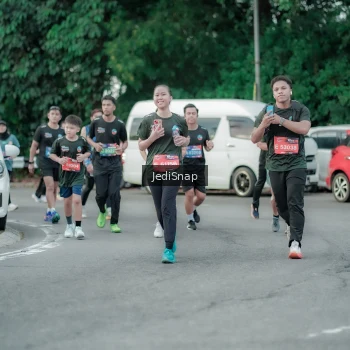 Runner Photo 3888366
