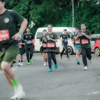 Runner Photo 3888368