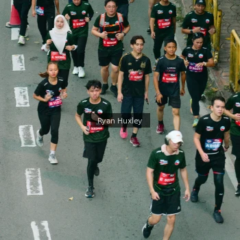 Runner Photo 3888379