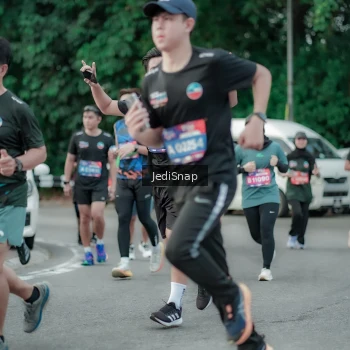 Runner Photo 3888408