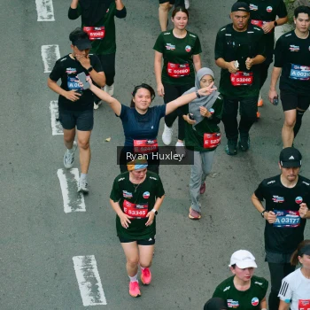 Runner Photo 3888410