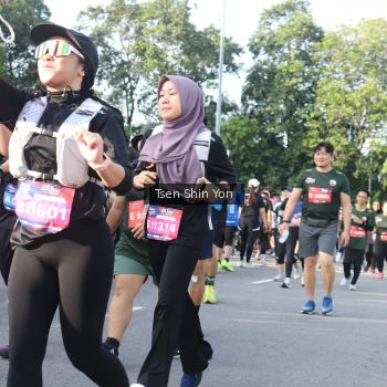 Runner Photo 3888411