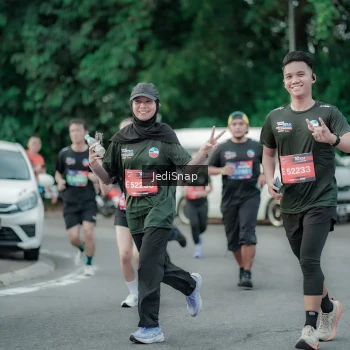 Runner Photo 3888432