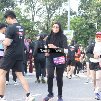 Runner Photo 3888446