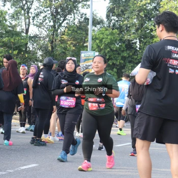 Runner Photo 3888447