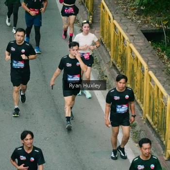 Runner Photo 3888448