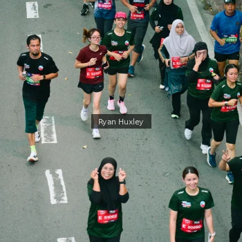 Runner Photo 3888465