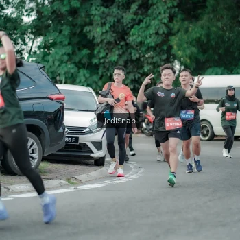 Runner Photo 3888466