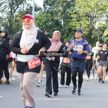 Runner Photo 3888472