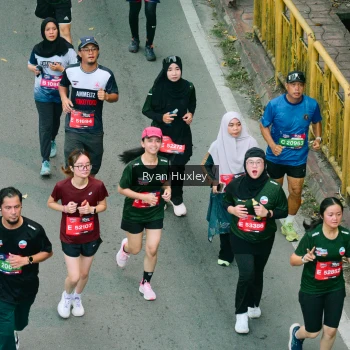 Runner Photo 3888476