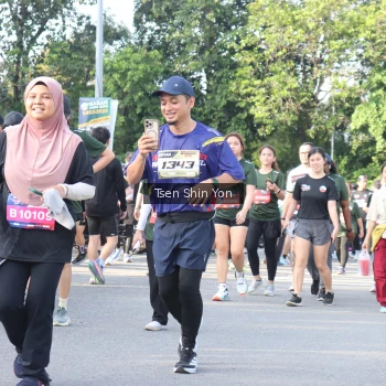 Runner Photo 3888493