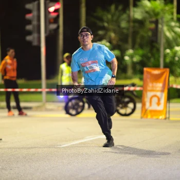 Runner Photo 3888494