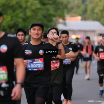 Runner Photo 3888495