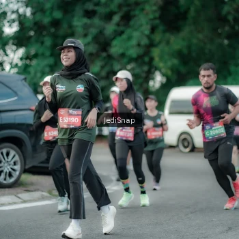 Runner Photo 3888498