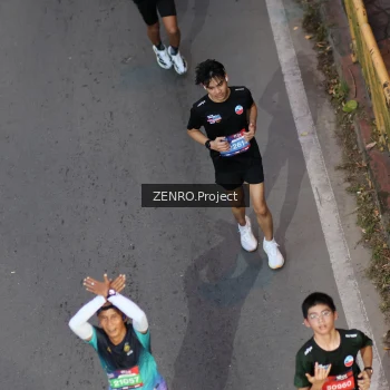 Runner Photo 3888499