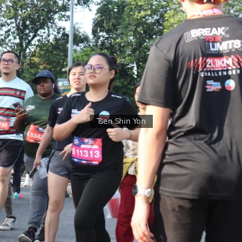 Runner Photo 3888512