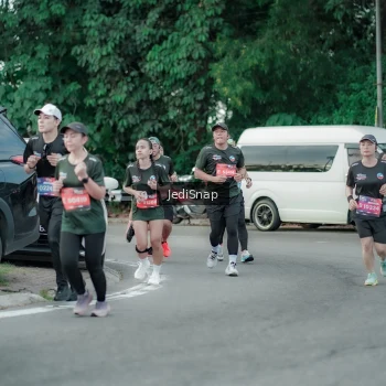 Runner Photo 3888518