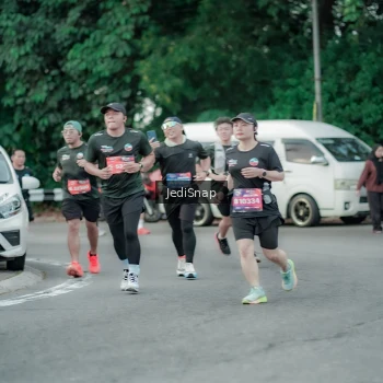Runner Photo 3888520