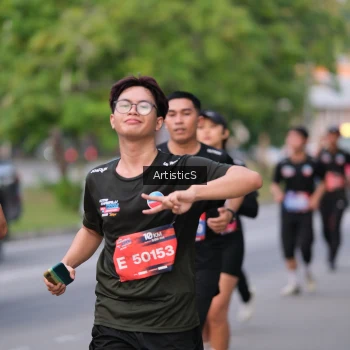 Runner Photo 3888524