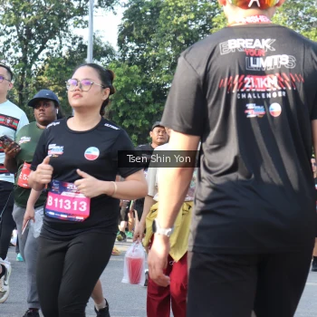 Runner Photo 3888525