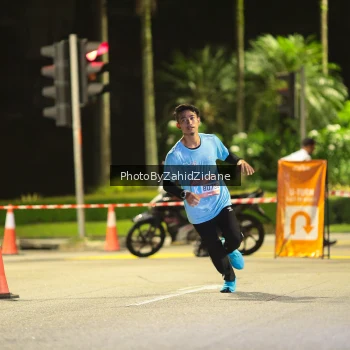 Runner Photo 3888538