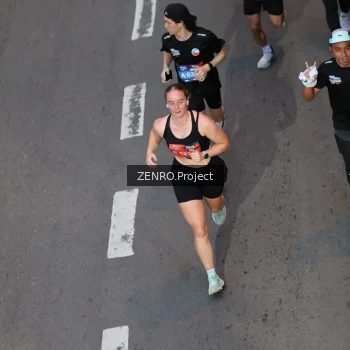 Runner Photo 3888541