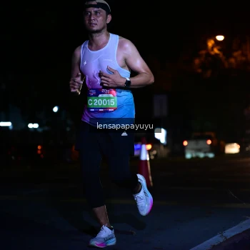 Runner Photo 3888569