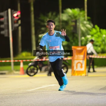 Runner Photo 3888573