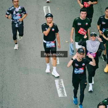 Runner Photo 3888592
