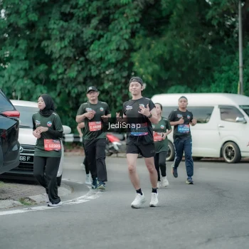 Runner Photo 3888638