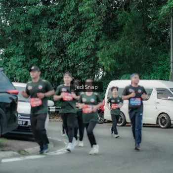 Runner Photo 3888646